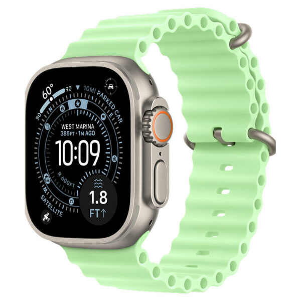 Apple Watch Ultra 3, 49 мм корпус из титана, ремешок Ocean цвета Зеленый неон